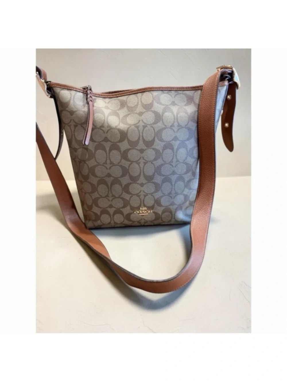 Coach Signature Canvas Shoulder Bag Beige Brown